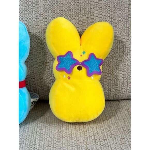 6” Plush PEEPS Baker and Superstar Rockstar Easter Bunny Peeps - Picture 3 of 8